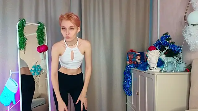 AlmeWood online show from 12.23.24