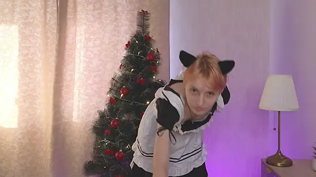 AlmeWood online show from 01.05.25