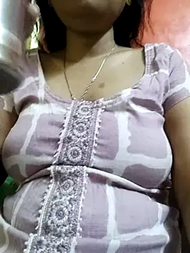 Snapshot of sunita-doll chatting on 03.09.25 sunita-doll online show from 03.09.25