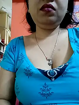 Snapshot of sunita-doll chatting on 09.18.25 sunita-doll online show from 09.18.25