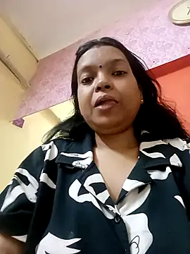 Snapshot of sunita-doll chatting on 12.01.25 sunita-doll online show from 12.01.25