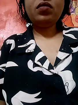 Snapshot of sunita-doll chatting on 12.03.25 sunita-doll online show from 12.03.25