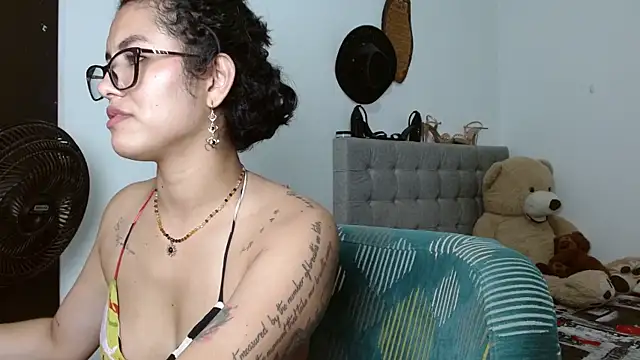 Sexy Lia  online show from 04.21.26