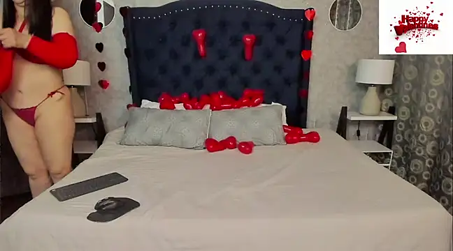 hotmature1 online show from 02.14.25