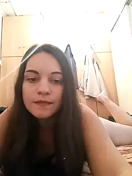 Snapshot of Eleni_Pappa chatting on 12.28.24 Eleni Pappa online show from 12.28.24