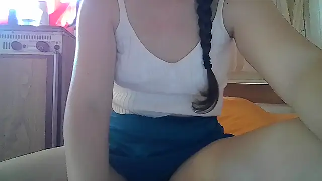 Snapshot of Eleni_Pappa chatting on 05.26.26 Eleni Pappa online show from 05.26.26