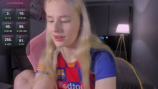 Molly Toads online show from 01.29.25