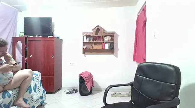 Snapshot of pecadodulce123 chatting on 02.12.25 pecadodulce123 online show from 02.12.25