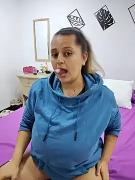 Miss balloonsmila online show from 02.05.25