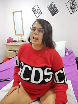 Miss balloonsmila online show from 02.18.25