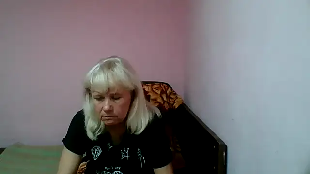 sakura blonde online show from 02.15.25