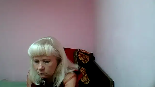 sakura blonde online show from 02.19.25