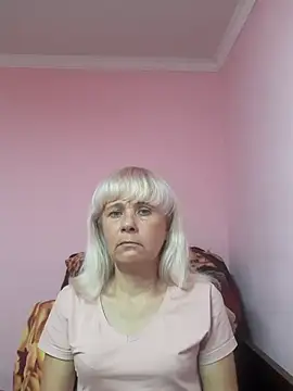 sakura blonde online show from 12.02.25