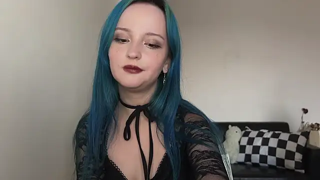 bumble bee online show from 12.18.24