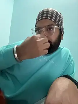 Arsh Loves Luv online show from 12.21.25