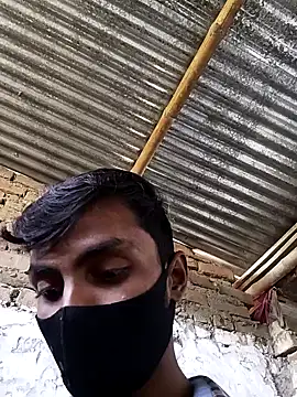 Snapshot of Suraj223kumar chatting on 12.17.24 Suraj223kumar online show from 12.17.24