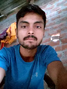 Snapshot of Suraj223kumar chatting on 09.11.25 Suraj223kumar online show from 09.11.25