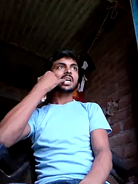 Snapshot of Suraj223kumar chatting on 09.14.25 Suraj223kumar online show from 09.14.25
