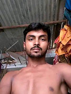 Snapshot of Suraj223kumar chatting on 09.20.25 Suraj223kumar online show from 09.20.25