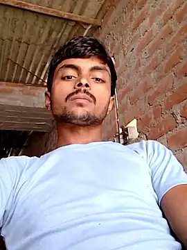Snapshot of Suraj223kumar chatting on 10.01.25 Suraj223kumar online show from 10.01.25