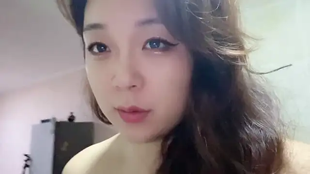 Z30966903S online show from 02.04.26