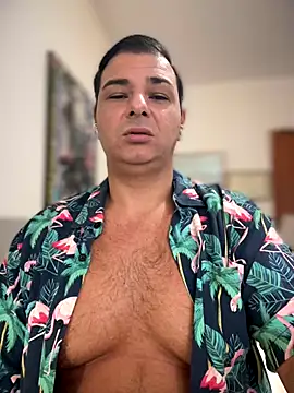 SecretlyDD online show from 11.28.25