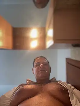 SecretlyDD online show from 12.05.25