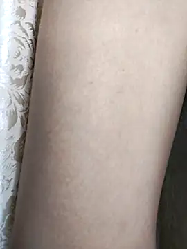 Snapshot of Lucy_limon chatting on 02.21.26 Lucy limon online show from 02.21.26