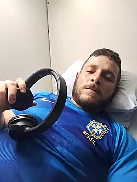 Away Smit online show from 03.20.26