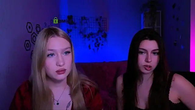 playful sophie online show from 04.17.26