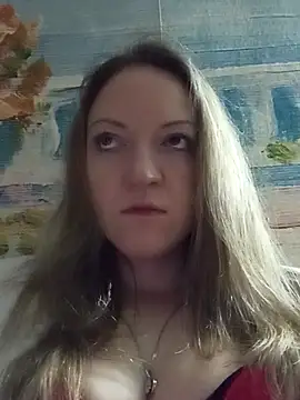 KattyLuuu online show from 12.20.25