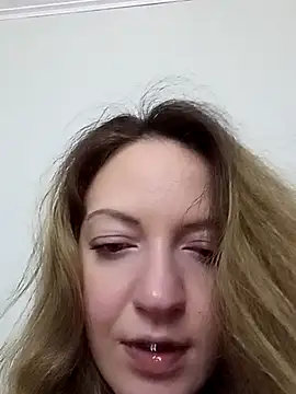 KattyLuuu online show from 03.21.26