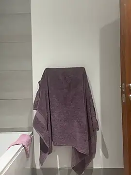 LavenderBuxton online show from 03.21.26