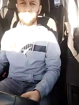 Snapshot of boyseduction chatting on 12.19.24 boyseduction online show from 12.19.24