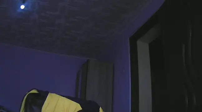 Snapshot of boyseduction chatting on 12.21.24 boyseduction online show from 12.21.24