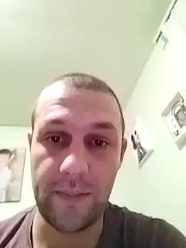 Snapshot of boyseduction chatting on 12.26.24 boyseduction online show from 12.26.24