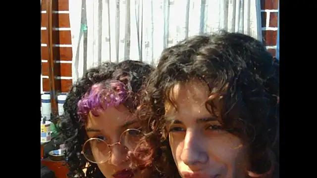 Snapshot of HotCakesuwu chatting on 02.28.25 HotCakesuwu online show from 02.28.25