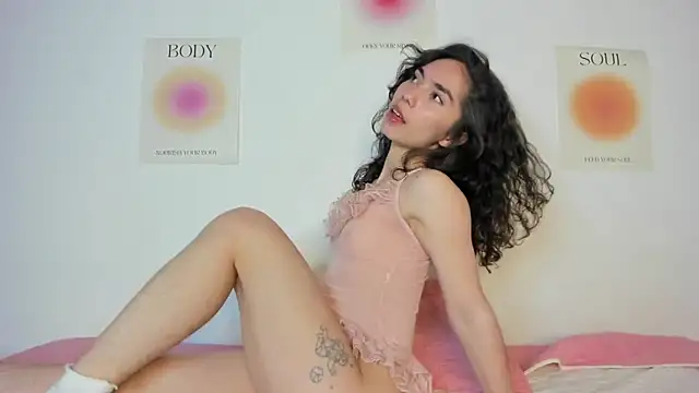 Ana is from Heaven online show from 10.08.25
