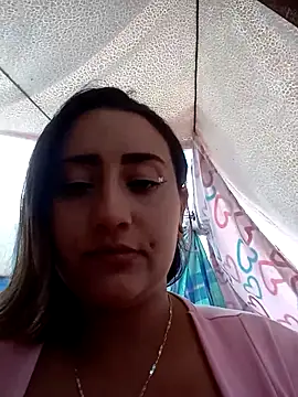 Snapshot of hanna_sky1 chatting on 01.28.25 hanna sky1 online show from 01.28.25