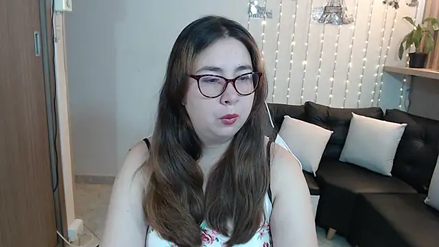 chloe prg online show from 02.19.25