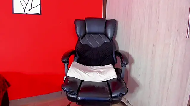 Keiny-Rave online show from 12.17.25