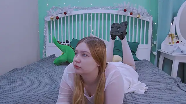 Ellie Wellie online show from 12.27.24