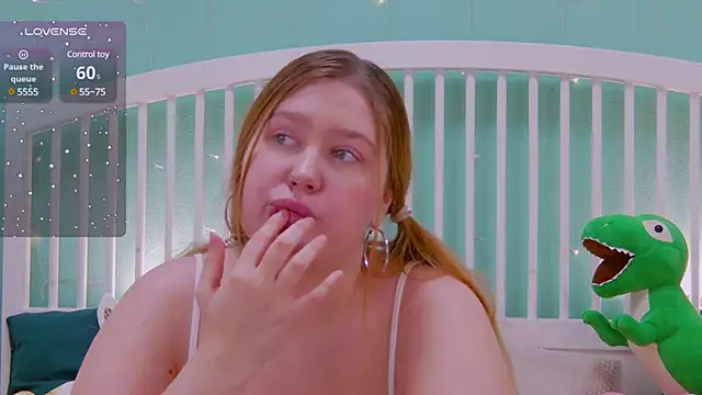 Ellie Wellie online show from 02.26.25