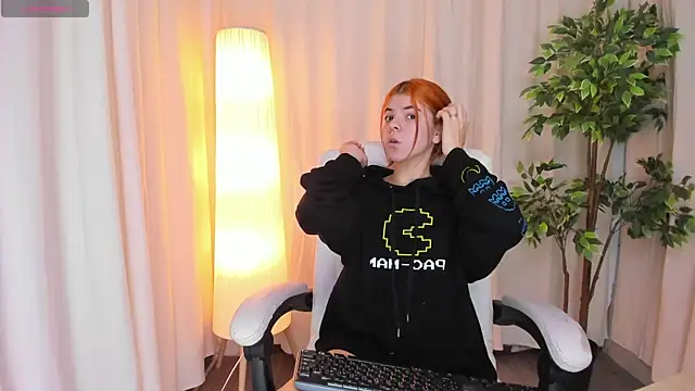 Maddy bennet online show from 02.27.25