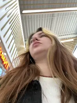 MayaMystic online show from 03.10.25