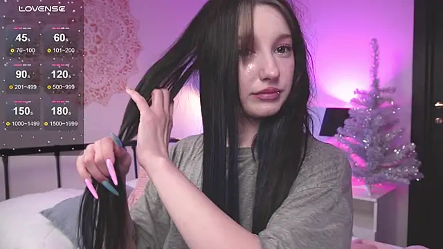 Lissa Meow  online show from 01.08.25