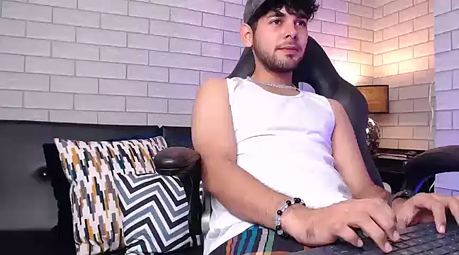 Samir bear online show from 02.18.25