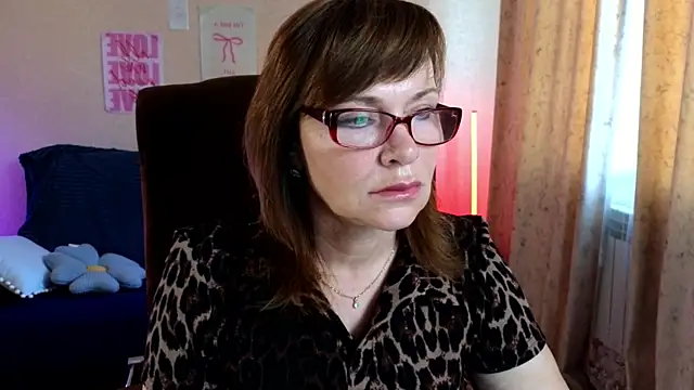 Snapshot of Miss_Moren chatting on 06.25.26 Miss Moren online show from 06.25.26