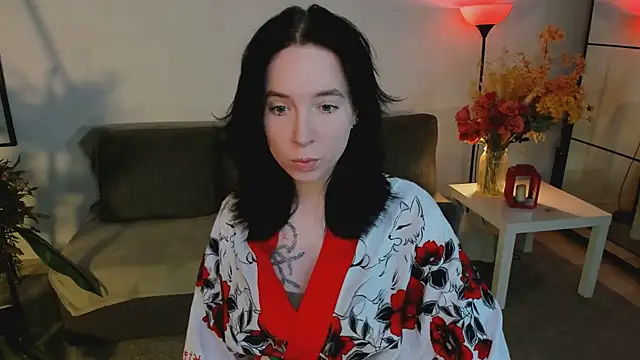 Snapshot of lilithlunna chatting on 11.08.25 lilithlunna online show from 11.08.25