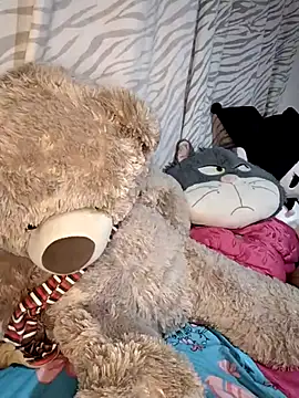 Ema kraus online show from 02.23.25